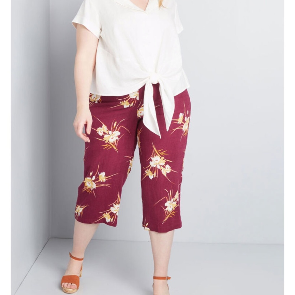 ModCloth Burgundy multi pants